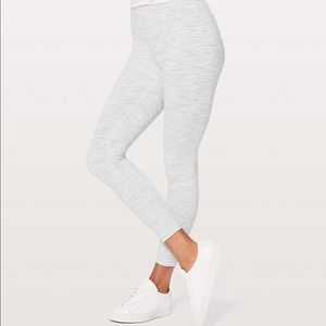 Lululemon Size 4 Wunder Under